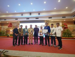 Pacu Jalur Antar Kuansing Raih Penghargaan Best Regency Destination Award 2026 di Bali