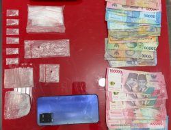 Satresnarkoba Polres Rohul Amankan Tiga Pria di Bonai Darussalam, Sita 4,43 Gram Sabu*